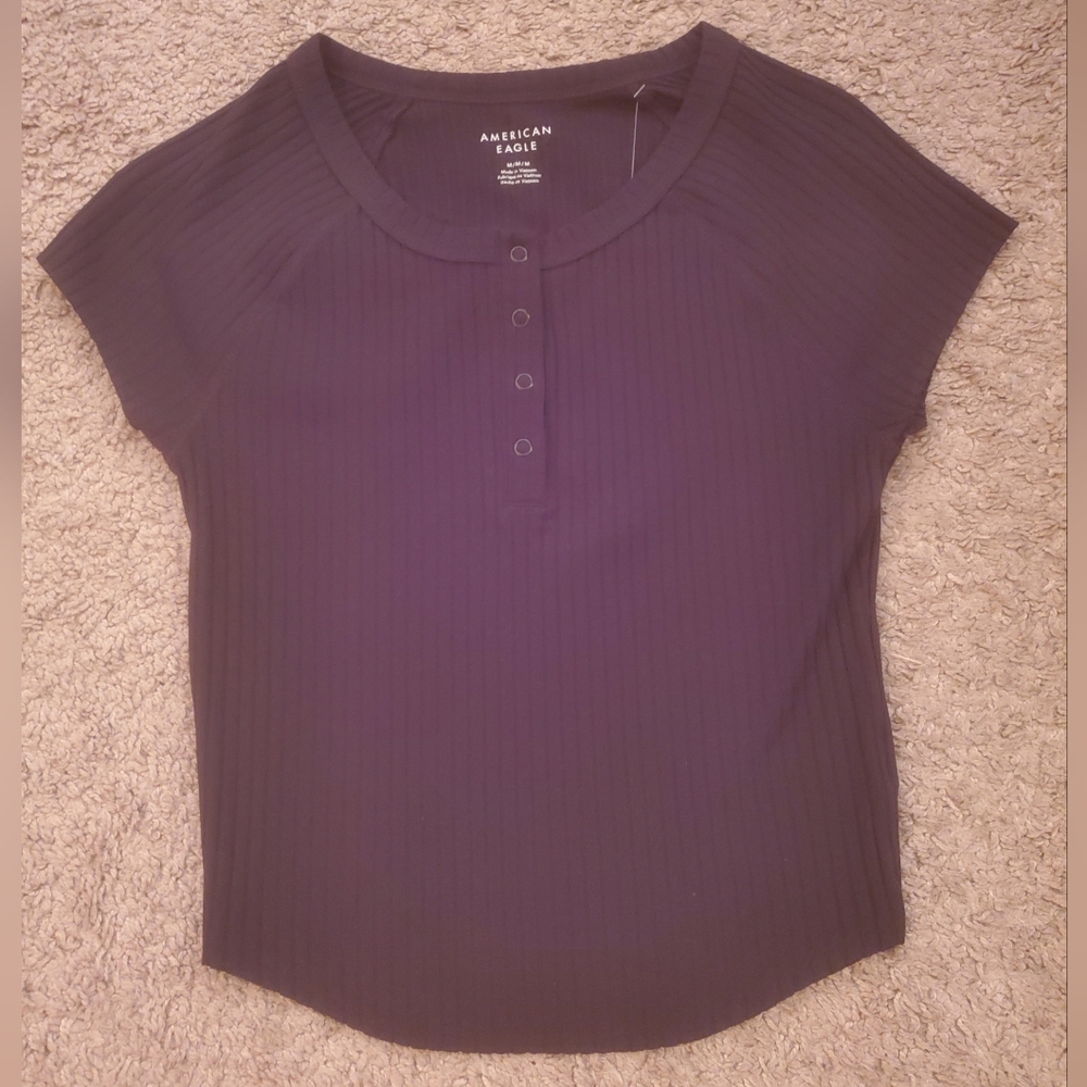 American Eagle Black Ribbed Short Sleeve Button Up Size Medium Tee